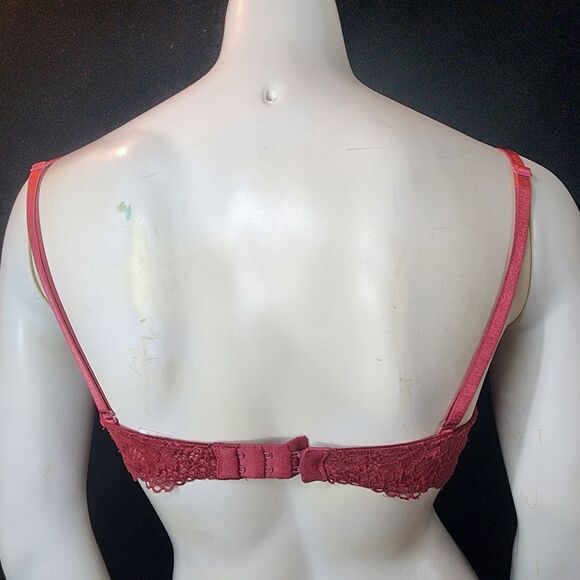 Ambrielle Lace Plunge Push-Up Red Bra (34A) - Picture 3 of 4